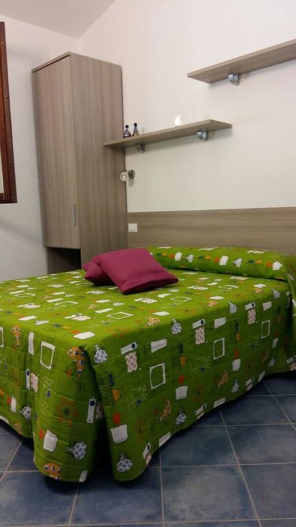 Case Cala Bucerno Castelluzzo Habitación foto